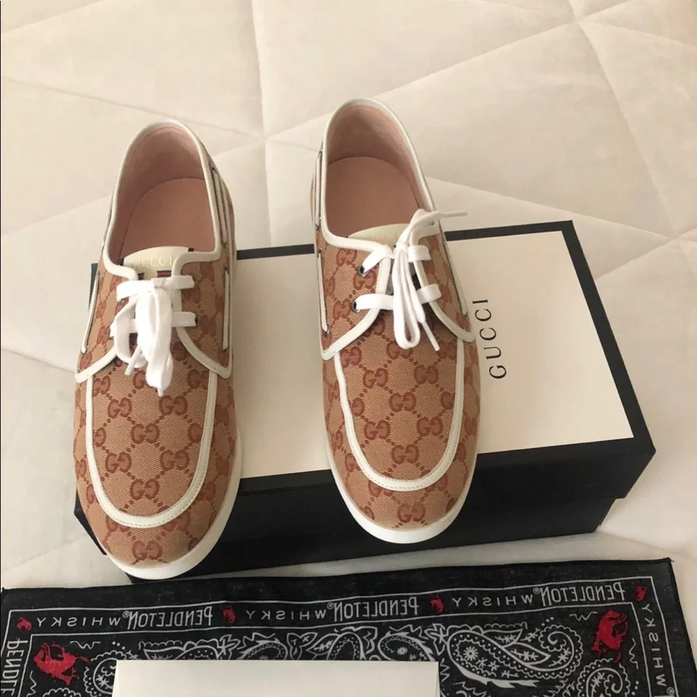 Tan Gucci Loafers size 10 European size 11 US